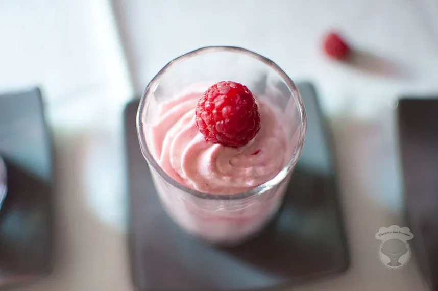 mousse de framboises