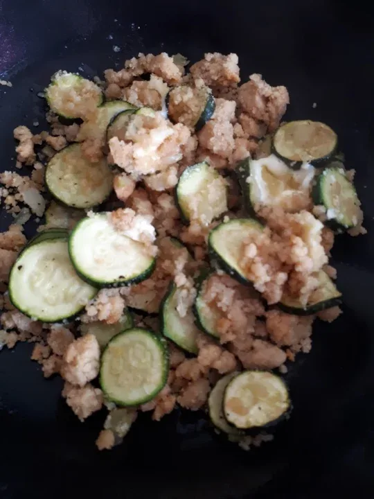 crumble courgettes